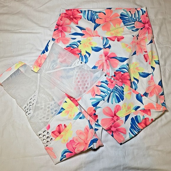 Victoria's Secret Pink Ultimate Leggings Medium Floral Sheer Athletic Yoga‎ - Picture 1 of 9
